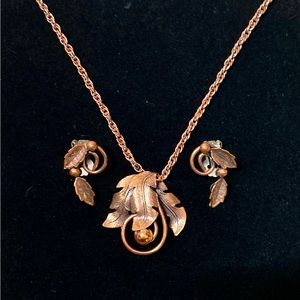 Bell Trading Post Three Feathers and Scroll necklace and earrings .. copper ring